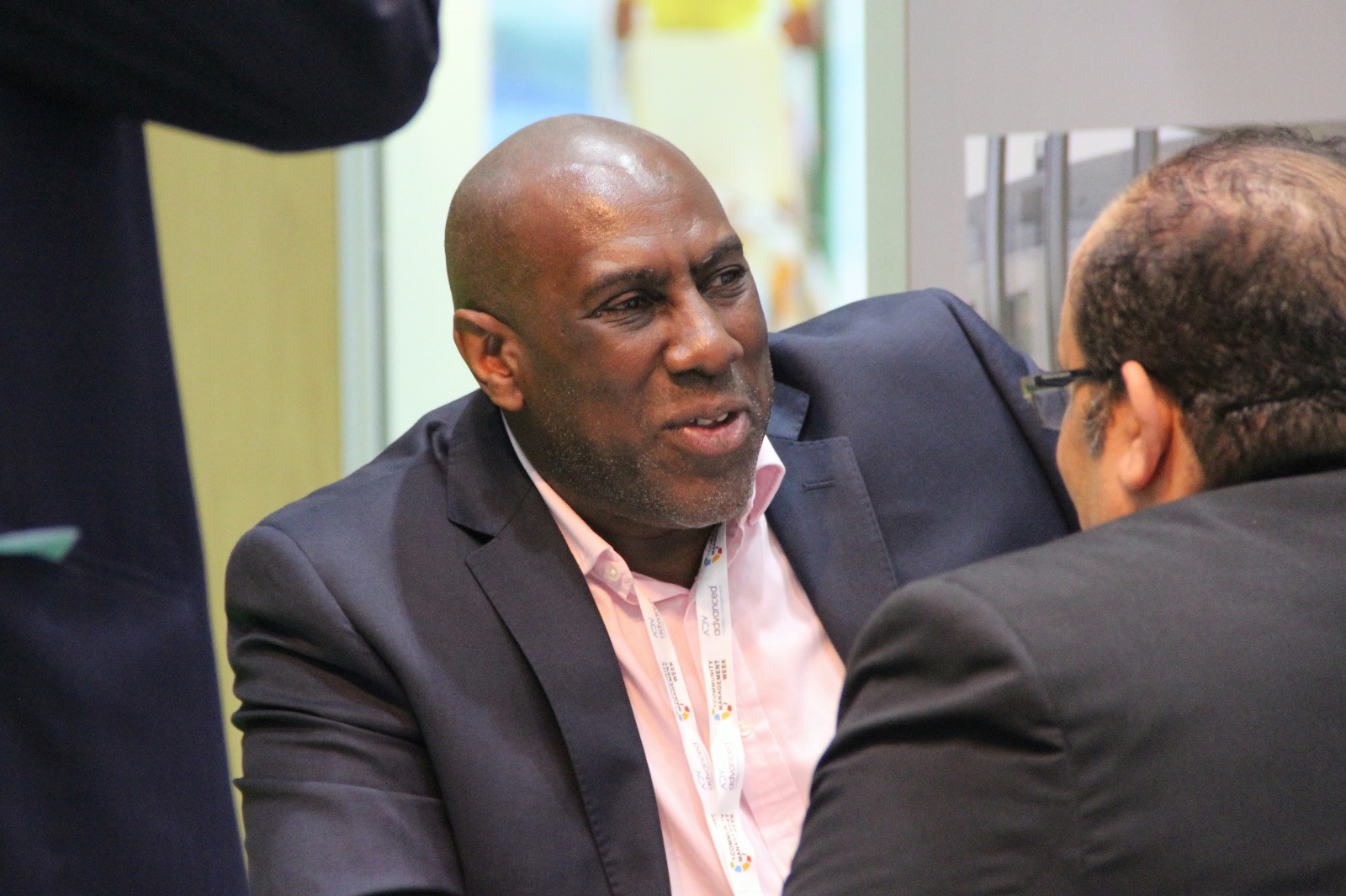 Tommy Taylor in professional consultation
